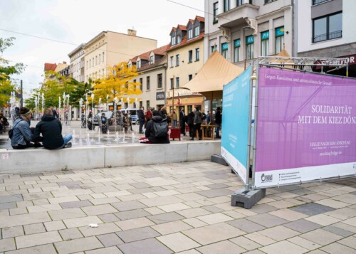 Eröffnung des Raums der Erinnerung und Solidarität am Steintor/ Kundgebung